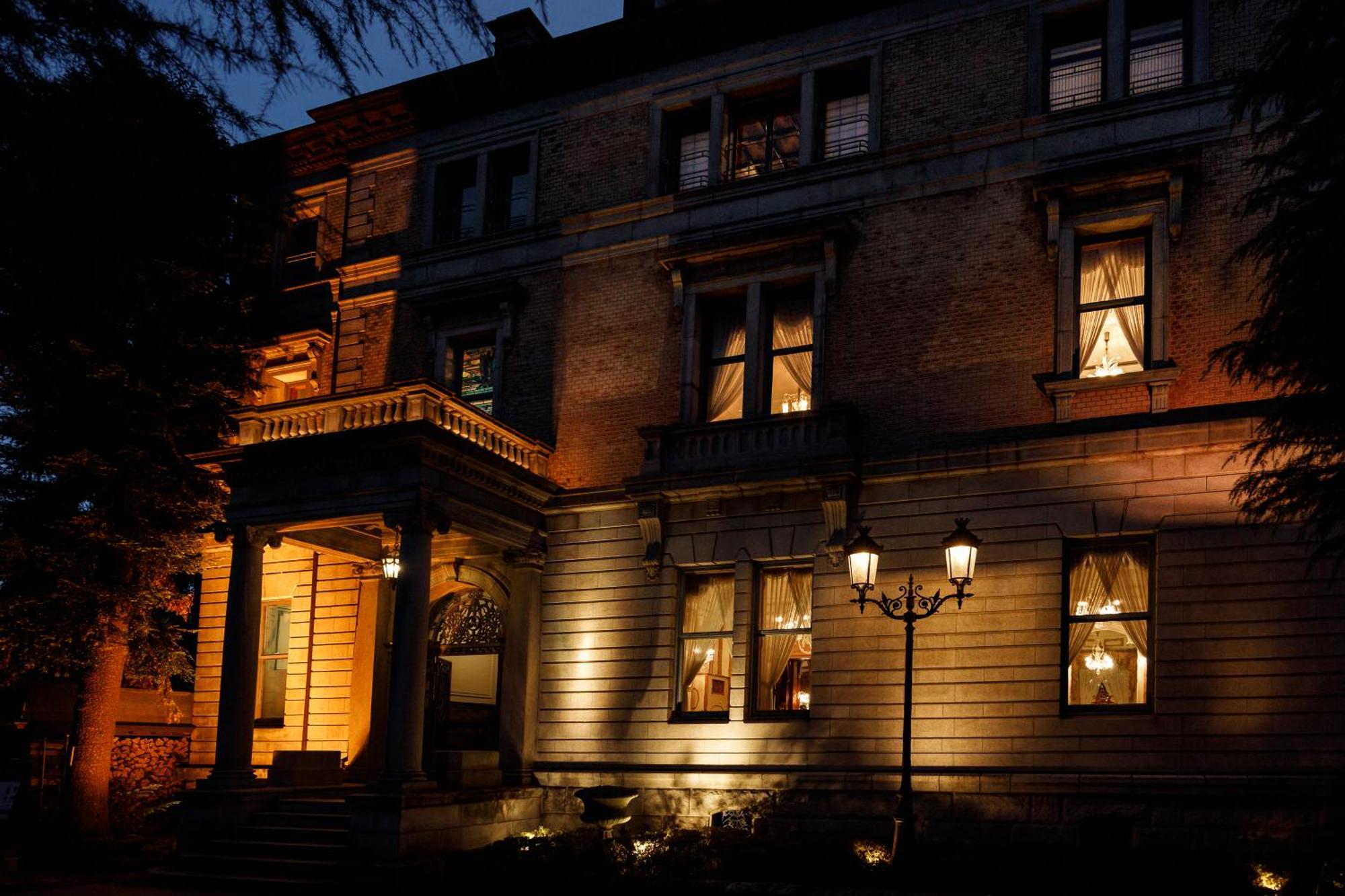 Hotel Chourakukan Kyoto Gion 長楽館 Экстерьер фото